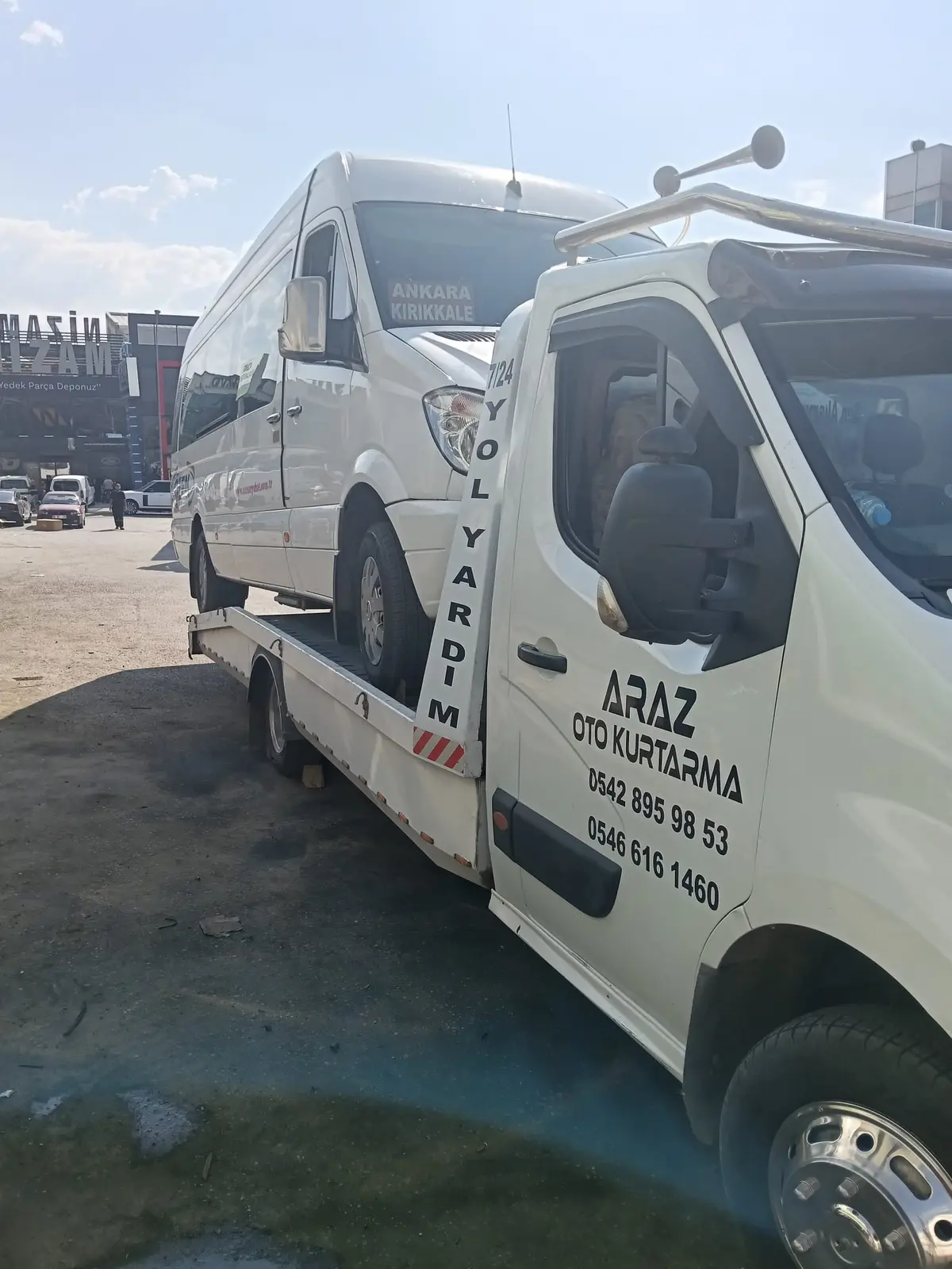 Kırıkkale Araz Oto Kurtarma saha çalışması ve güvenli araç taşıma 14