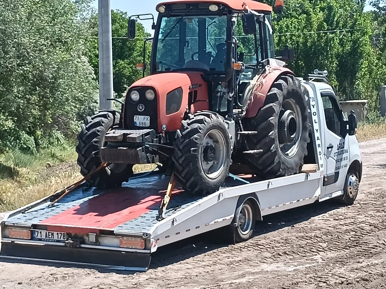 Kırıkkale Araz Oto Kurtarma saha çalışması ve güvenli araç taşıma 15